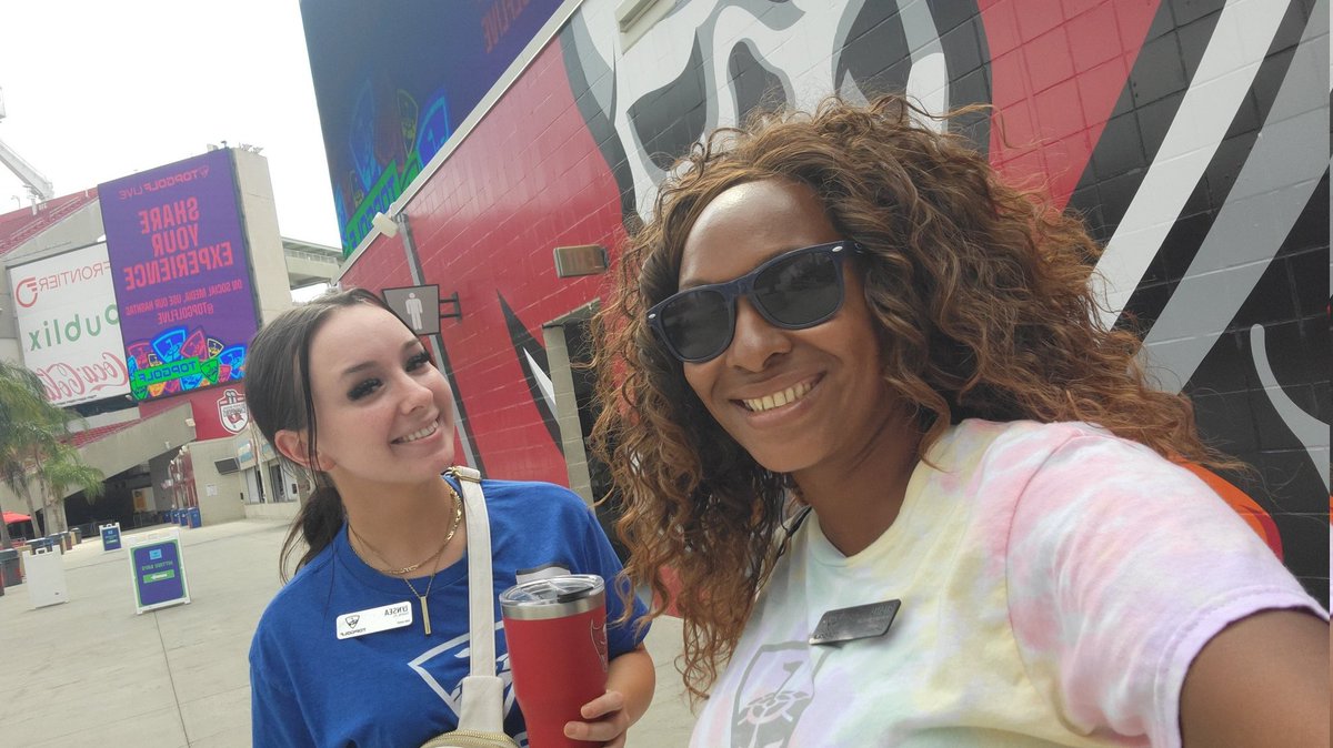 riananicole's tweet photo. Day 3 #TopGolfLive #TeamTampa https://t.co/3nvDJ2vsLT