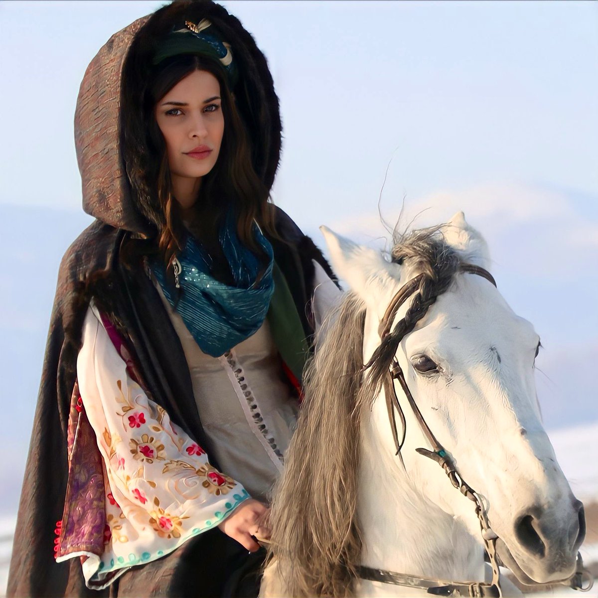 Yahu bu kizin guzelligi masumlugu... Yolun bahtin hep acik olsun çiçegimmmmm🫶🫶🫶🫶 <a href="/_devrimozkan/">Devrim Özkan</a>