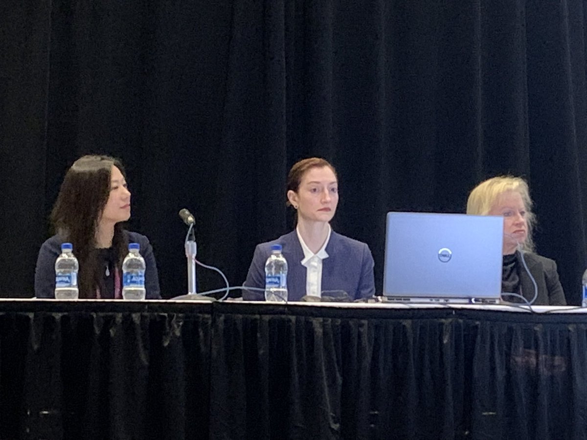 Many thanks to @AmerGastroAssn for the opportunity to moderate the Diagnostic Controversies in Chronic Pancreatitis session this morning @DDWMeeting #DDW2023 Fantastic speakers - and a fantastic way to start off my birthday! 🎂