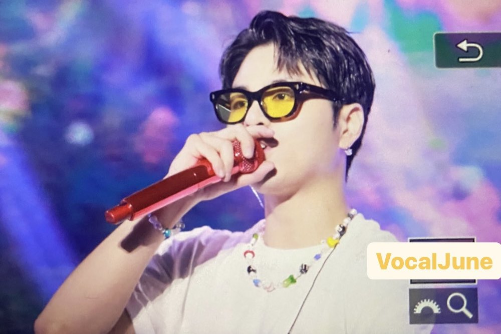 JunhoeTurkey's tweet photo. 060523 | iKON Take Off World Tour Seoul 2. Gün | Junhoe güncellemeleri ❤️

iKON WORLD TOUR BEGINS
#TakeOffWorldTour_Seoul_D2
@iKONIC_143
#아이콘 https://t.co/T7slyi3RmQ