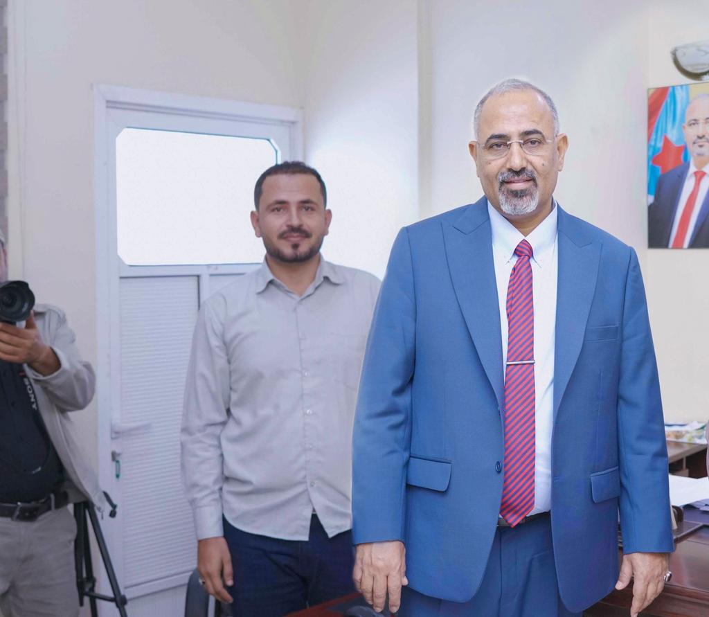 Najisabri99's tweet photo. مَعك باقون وخلفك ماضون من نَصرٍ إلى نَصر ...

فقد وضعنا آمالنا وثقتنا بالله ثم فيك 
وفوضناك قائداً للشعب فعاهدتنا #عهد_الرجال_للرجال
#الحوار_الوطني_الجنوبي 

حسابي الجديد محتاج فزعتكم دعمكم https://t.co/lRNBjLe0OP