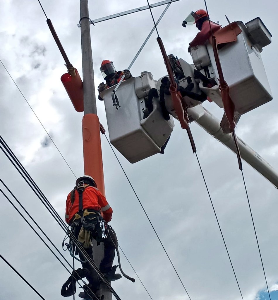 Empresa Eléctrica Quito tweet media