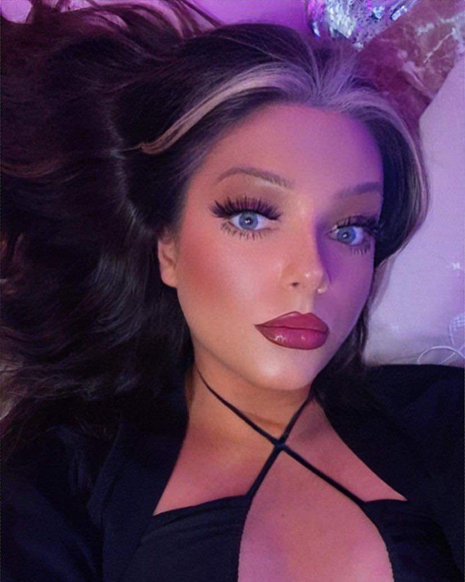 Cash app notifications make me horny 😋