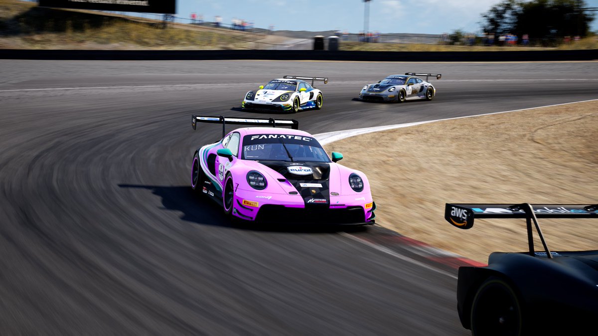 RacingFfs's tweet photo. At least @MichaelWhyteCA can come back stronger in the next round!✊ @gtworldcham #t1bonking #washed #butpoints https://t.co/VJHs7nbEhs