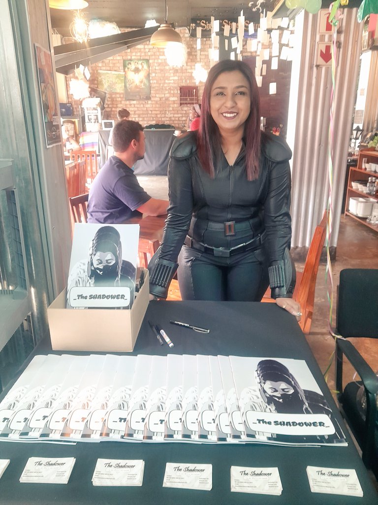 laurenbiancaM's tweet photo. @Kevfeige @MarvelStudios @MarvelSupport @comic_basics @FirstComicsNews @comicbooknation. ..The Shadower Comic Book Launch. #agentromanoff #MarvelStudios #cosplay #comics #comicwriter #southafrica #MarvelComics #comicon #ComicBookDay @ProjectMayhemSA https://t.co/JPHeYIqBeU