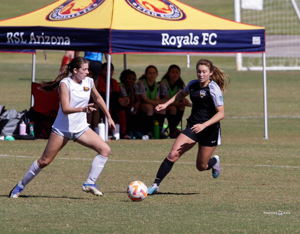 photosbykag's tweet photo. @Beachfutbolclub GU19 beats Utah Royals 3-0 today in @ECNLgirls Southwest Division in battle to national playoffs. Only a few games remain in the regular season.
#soccer #beachfc #ecnl #sportsphotography https://t.co/dCqwWnTtD6