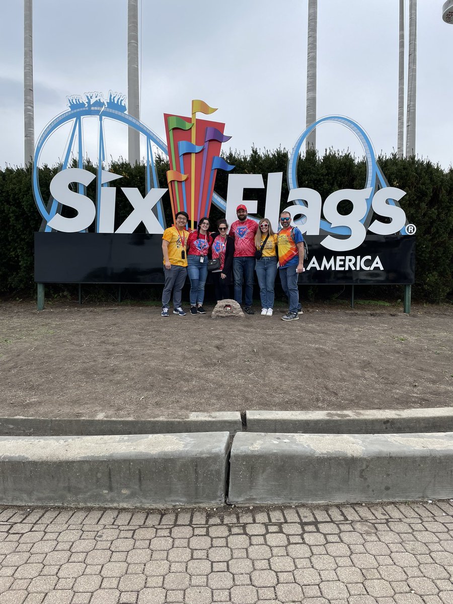 EmersonMusicD64's tweet photo. We’re having the BEST DAY at Music in the Parks!! Stay tuned for performance results from the festival! #engaged64 https://t.co/gG26uQfWMZ