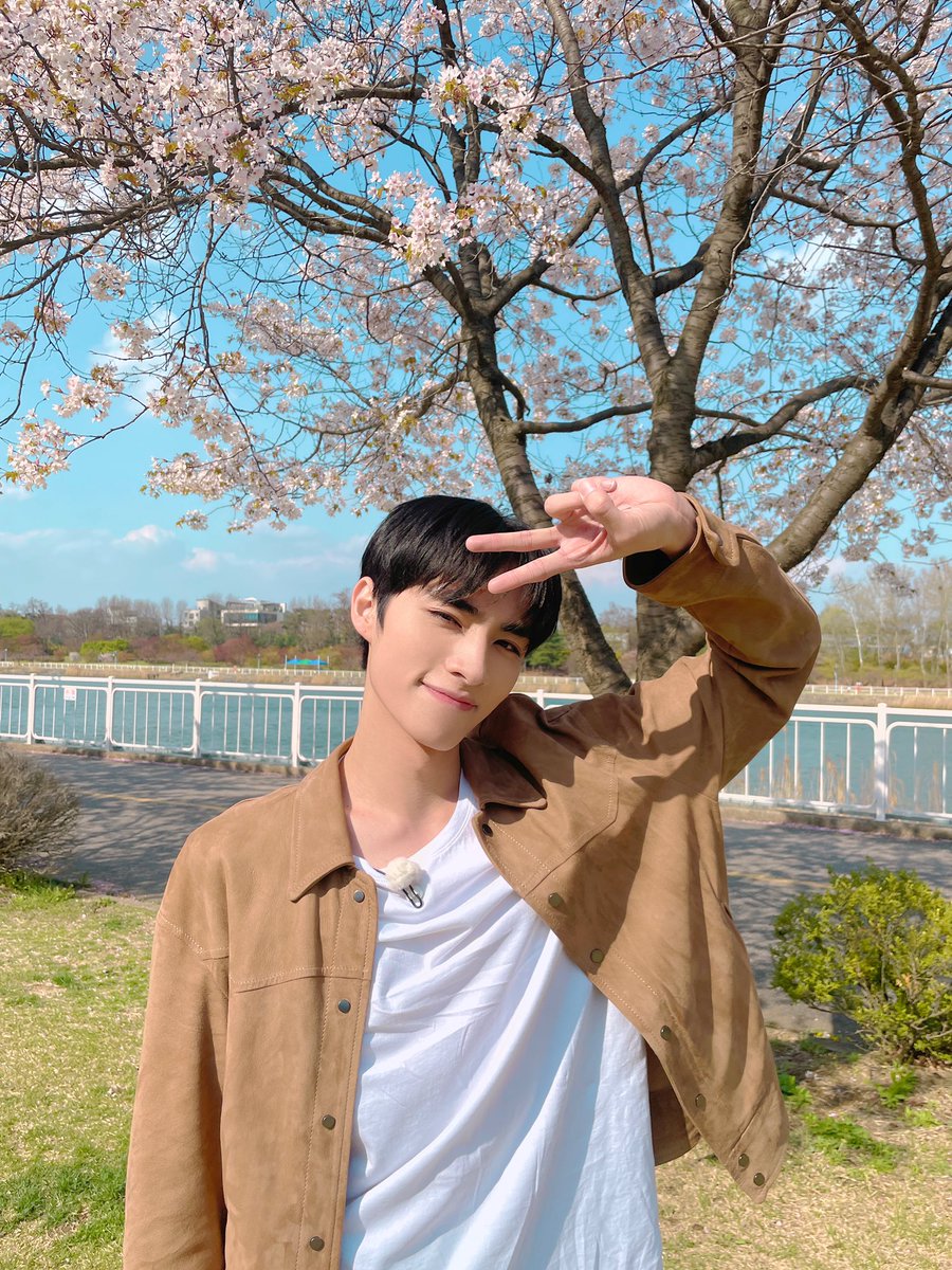 dejunmightys's tweet photo. WAYV IN JAPAN DAY 1
#XIAOJUN_TheFirstVision
#シャオジュン_可愛くてごめん_IN_JAPAN_DAY1
#TheFirstVision_D1
#WayV_TheFirstVision_in_JAPAN
#XIAOJUN #肖俊 #샤오쥔 #シャオジュン https://t.co/A9cYAm1Cg2