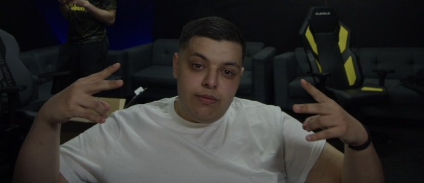 Adrian tweet media