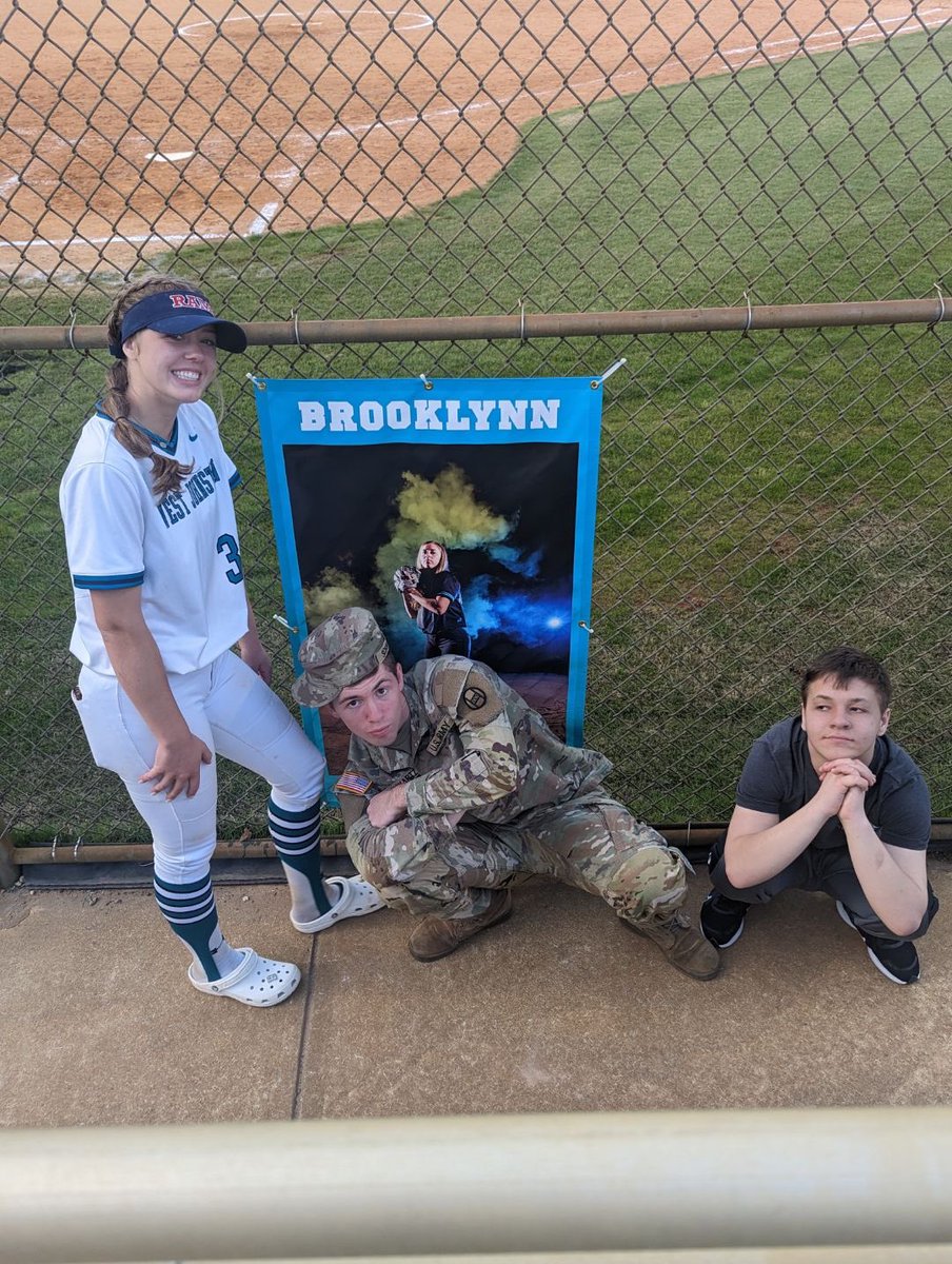 brooklynns2023's tweet photo. Senior night last night against Hunt. Thank you to everyone that helped me have a great night!! It’s been a great season and i’m so excited to start playoffs this tuesday!! #seniornight @carolinaflames1 @BURamsSoftball https://t.co/ZNiWG5j0YD