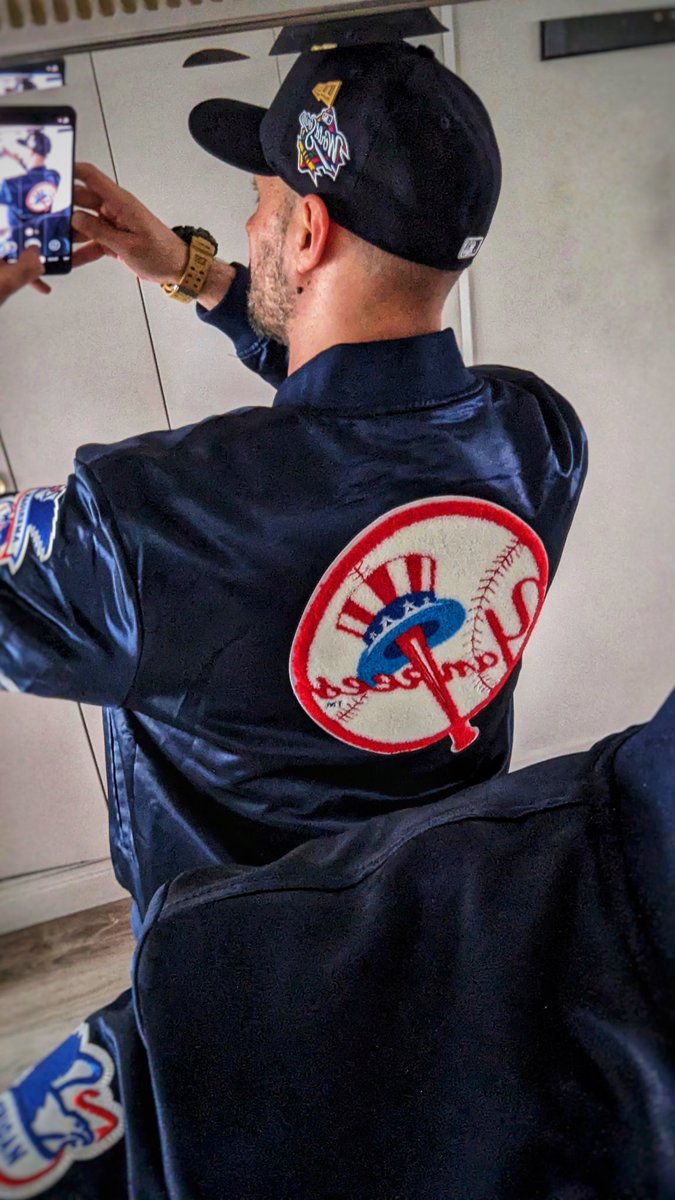 Tonydef's tweet image. #RepBX #yankees