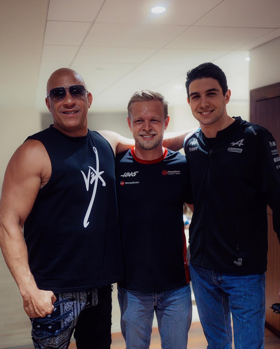 paragsj's tweet photo. @MattP1Tommy When KMag takes tips from Dom he starts MiamiGP in the second row #P1 #MiamiGP https://t.co/b4tGgKZ0X1