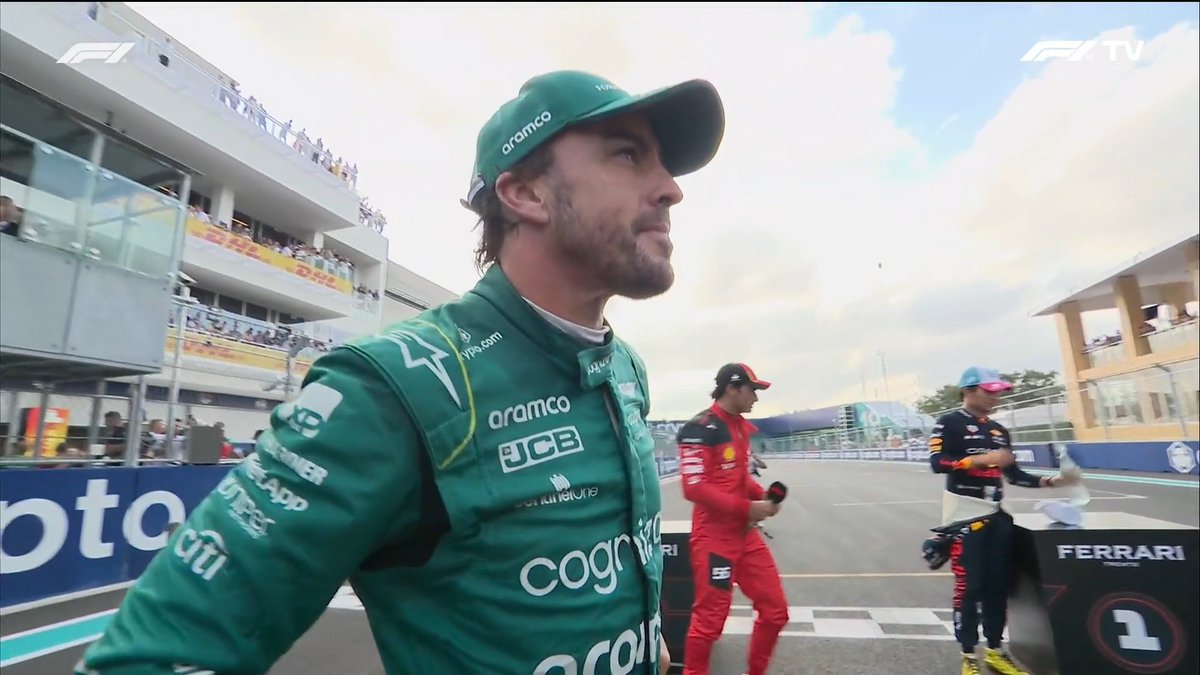 TearOffFR's tweet photo. 🎙️ Fernando Alonso : "J'ai toujours été très motivé et j'ai toujours travaillé très dur mais j'avais pas l'équipe qui croyait en moi et ma performance avant, dans ma capacité à régler une voiture et à aller de l'avant. J'ai pas changé, c'est les choses autour de moi qui ont changé."

#F1 #MiamiGP