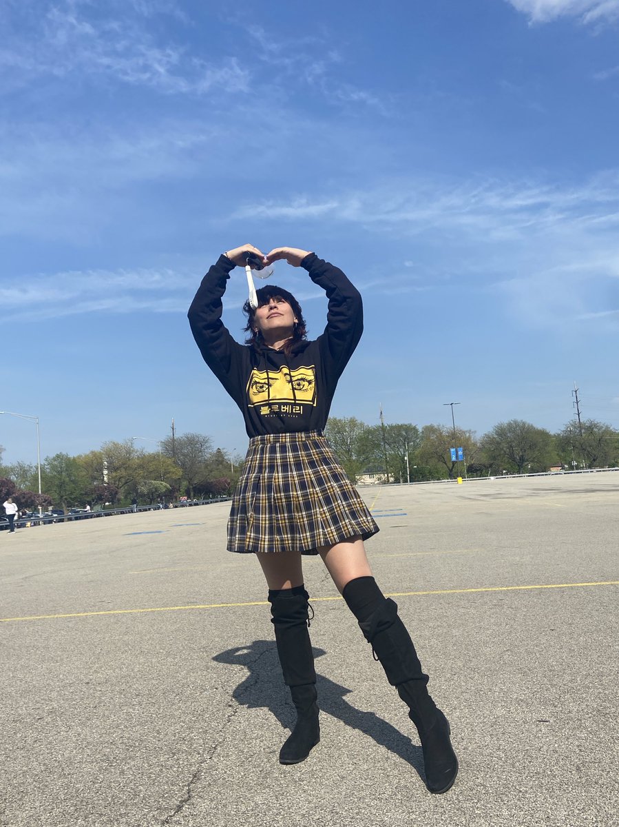 Day 3 with yoongi in Chicago! 
#AgustD_SUGA_Tour_in_chicago