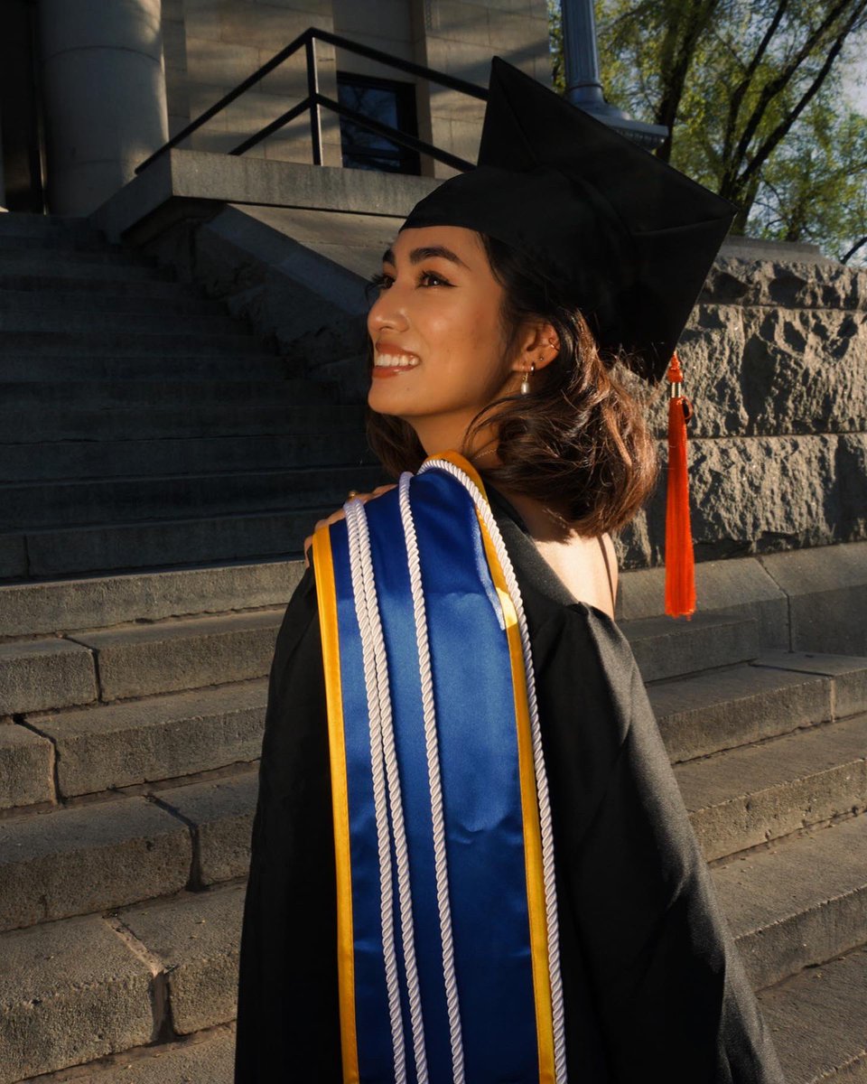 AstroLaur✨ tweet media