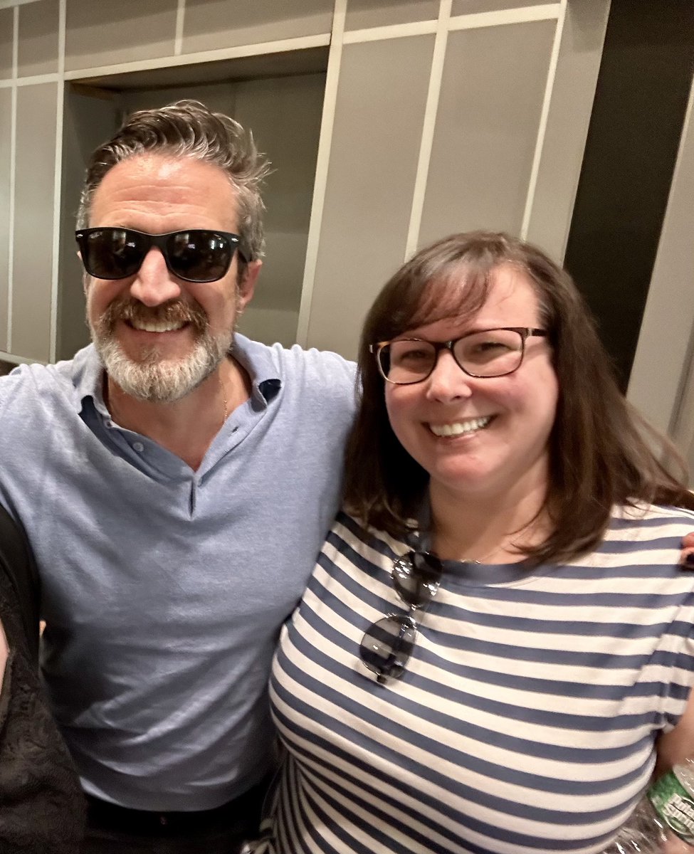 Lauri_Fern's tweet photo. Oh my fucking god, I met the legend! #RaulEsparza The second viewing of Oliver! was better than the first and the talk back was fantastic! https://t.co/Be2botbT0o