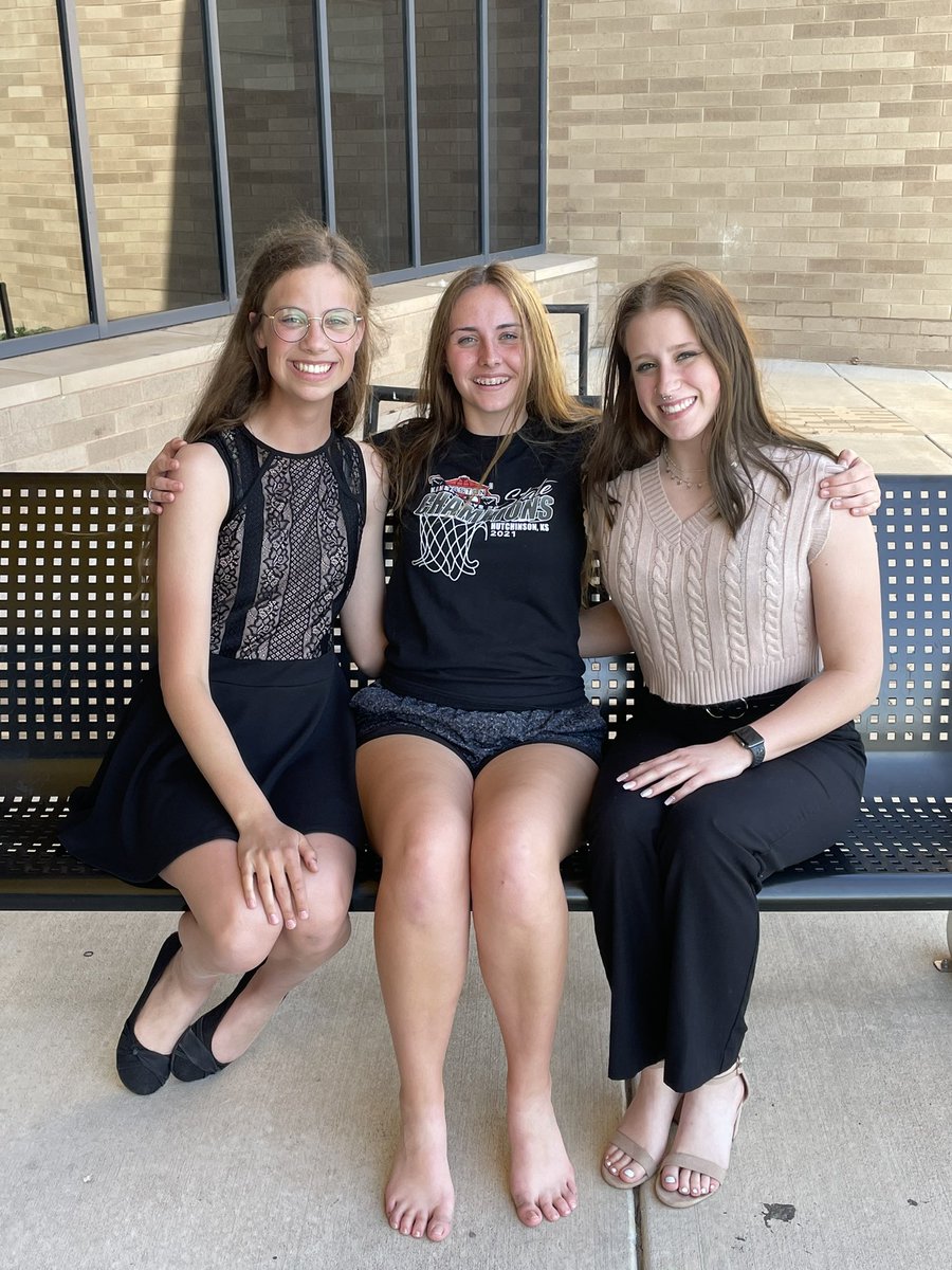 UNealee's tweet photo. And forensics is a wrap. These 3 all qualified for semifinals! @HesstonHS @SwatherAD https://t.co/jReyewvIcg