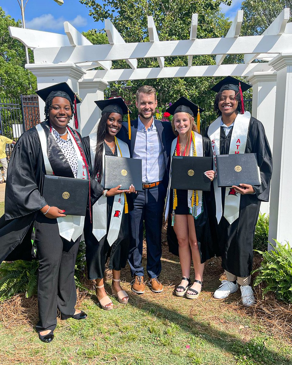 Congratulations to our seniors who graduated today!

Thank you for all you have done for our program!

#AlwaysUs