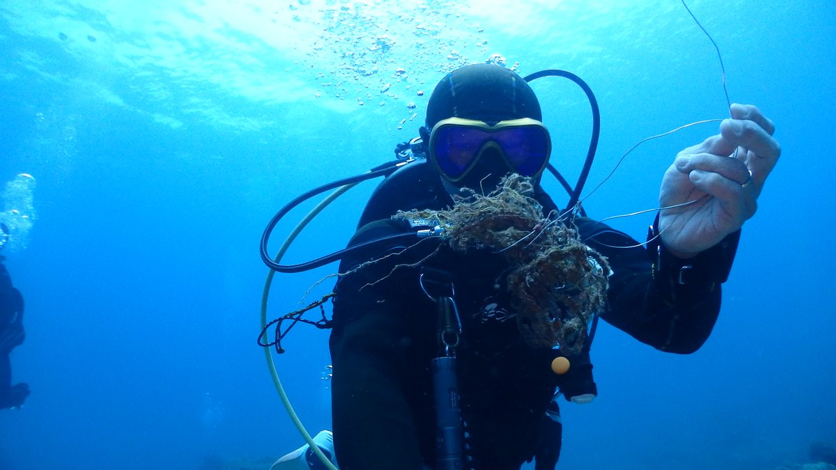 DiveTerrys's tweet photo. 5/7 座間味ツアー終了！お昼から営業です！
今日はお昼から通常営業。
大型連休も終わり。
#1dive1cleanup
#diveagainstdebris
#Padi
https://t.co/akvFangBmD https://t.co/5sncrIDXjp