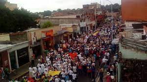 SanMigu67832619's tweet photo. Muchos apostaron que no vendría el PARO NACIONAL de maestros se están organizando y ya es un hecho, por razones justas y en contra de la Violación del artículo 91 de la CRBV los padres y representantes deben apoyar esta iniciativa nacional, cancelar lo justo es JUSTICIA https://t.co/CflEtMYi42