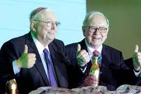 The AGM of Berkshire Hathaway was fantastic.

I am sharing everything I've learned this weekend in a course. Including talks with Tom Gayner, Guy Spier, Mohnish Pabrai, and Thomas Russo. 

To receive it:
1️⃣ Follow us
2️⃣ Retweet this tweet
3️⃣ Reply Warren Buffett below