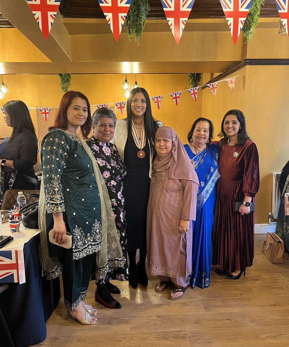 Celebrations for the King’s #Coronation Day are continuing into the evening. A pleasure to represent <a href="/LordLtWY/">Ed Anderson, Lord Lieutenant of West Yorkshire</a> at <a href="/WeAre_IWF/">Inspirational Women Foundation CIC</a> ‘A Tali fit for a king’ event, a clever play on ‘A banquet for for a King’. A tremendous women-led event with a South Asian twist #CoronationDay