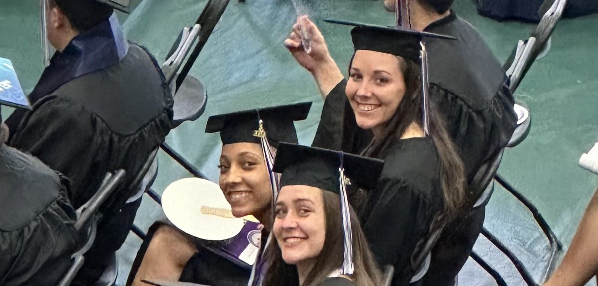 SteveWill219's tweet photo. Great day watching these 4 amazing ladies walk across the stage to get their diplomas to go along with everything they accomplished on the court here at IW! Coach West leading by example and getting her Masters!! Extremely proud of all of them! https://t.co/AEadfdzFSE