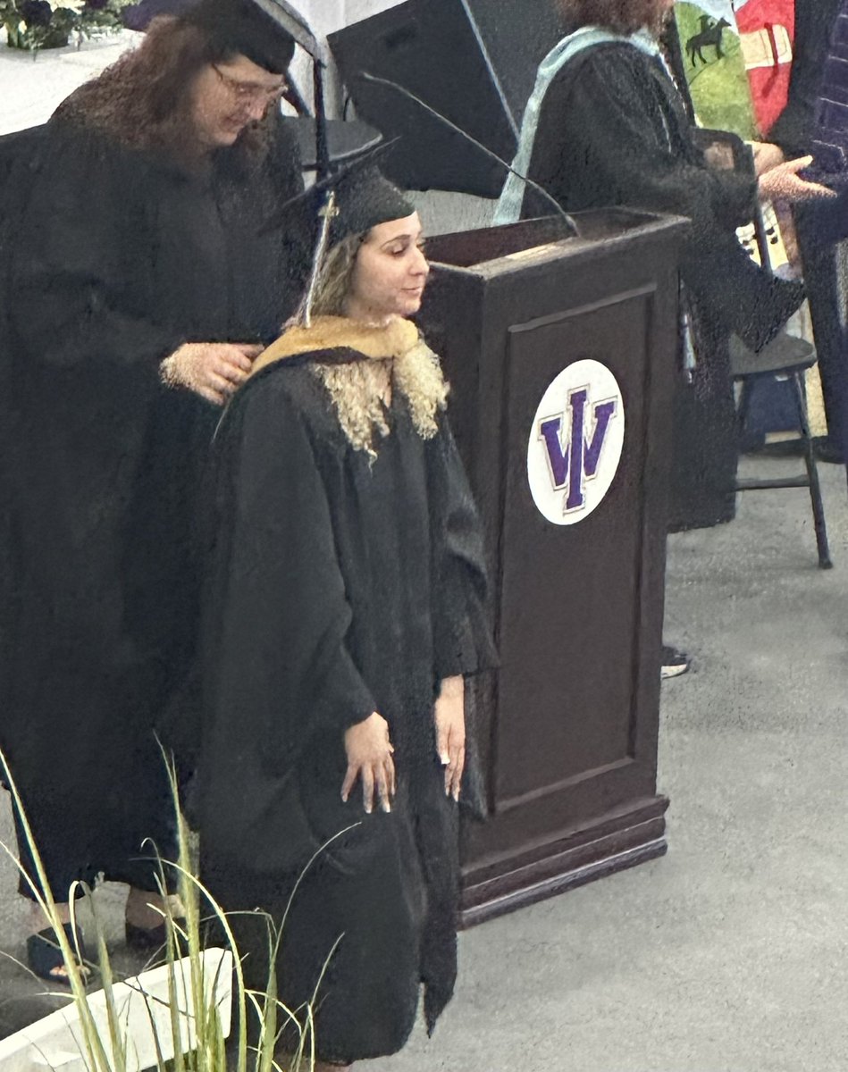 SteveWill219's tweet photo. Great day watching these 4 amazing ladies walk across the stage to get their diplomas to go along with everything they accomplished on the court here at IW! Coach West leading by example and getting her Masters!! Extremely proud of all of them! https://t.co/AEadfdzFSE