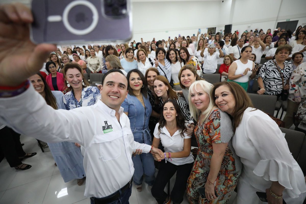 manolojim's tweet photo. El cambio en #Coahuila es con las mujeres. #PaDelanteCoahuila (2/2) @lilianasv63 https://t.co/O6K4cuFQpt