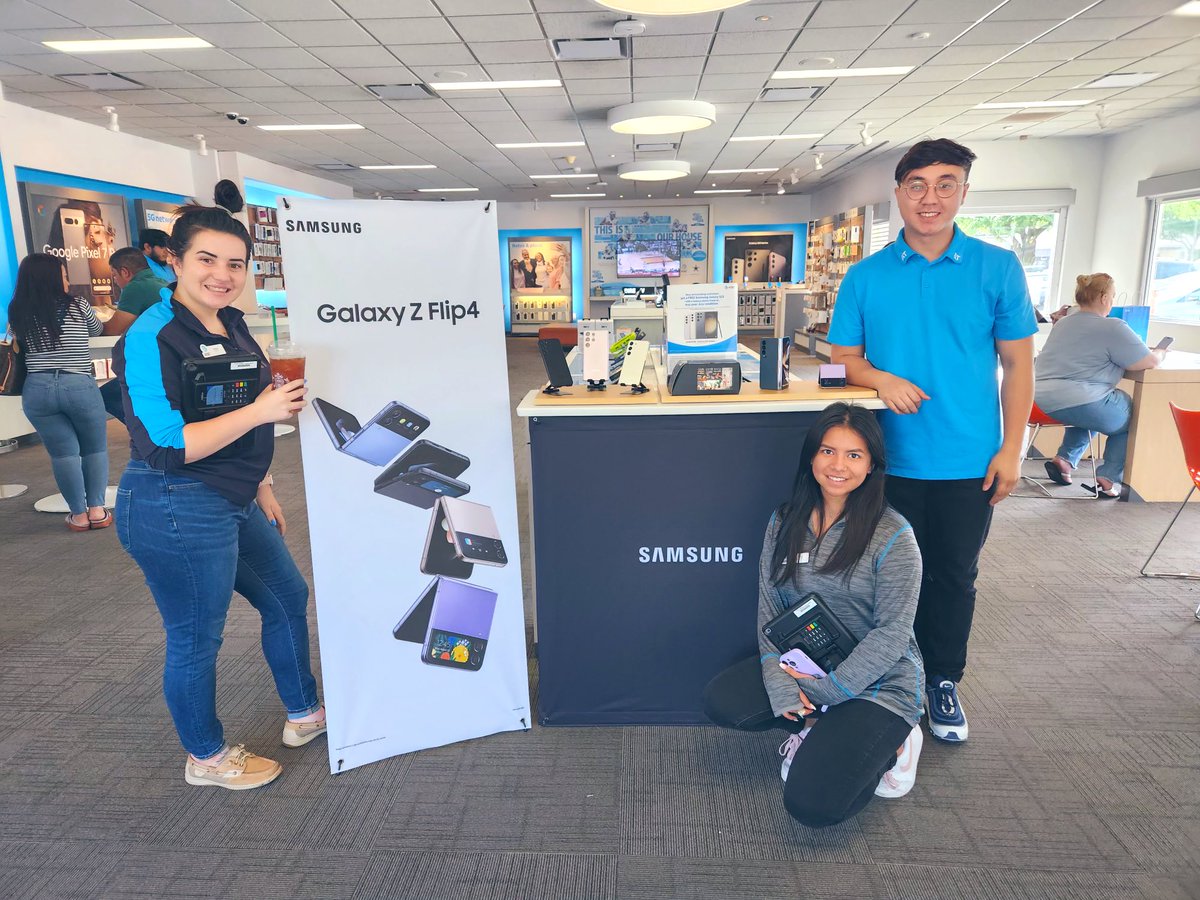 Megan Amlong (@amlong_megan) on Twitter photo <a href="/reily_nick/">Nick Reily</a> <a href="/SamsungMobileUS/">Samsung Mobile US</a> <a href="/samsung_kyle/">Kyle Elwood Samsung</a> Showing Team Frisco some quali-TEA Samsung industry leading promotions ☕️ 📞 ! <a href="/JulieGallant20/">Julie Gallant</a> @NTX_Diggs @JuliaRodzNTX <a href="/EricJGraham_/">Eric Graham</a> <a href="/reily_nick/">Nick Reily</a> <a href="/SamsungMobileUS/">Samsung Mobile US</a> <a href="/samsung_kyle/">Kyle Elwood Samsung</a> Showing Team Frisco some quali-TEA Samsung industry leading promotions ☕️ 📞 ! <a href="/JulieGallant20/">Julie Gallant</a> @NTX_Diggs @JuliaRodzNTX <a href="/EricJGraham_/">Eric Graham</a>