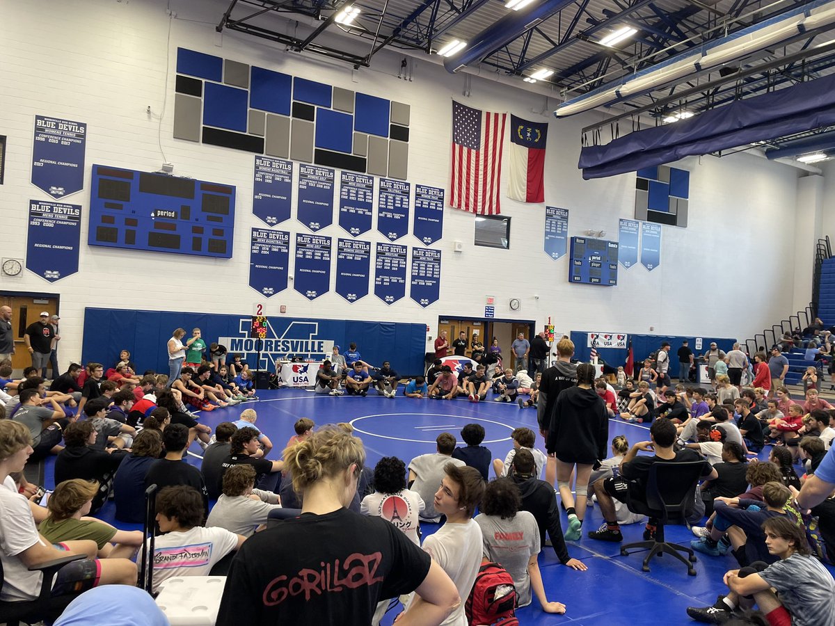 Rules clinic going down. Freestyle cadet and junior starts at 1pm💪