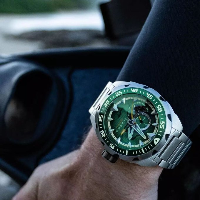 Miranakey's tweet photo. #newwatchesbest #watch #brandwatch #marketwatch #dealercoolwatches https://t.co/4rnChZkdId https://t.co/6cKqzUECAJ https://t.co/lOVuZknNvn