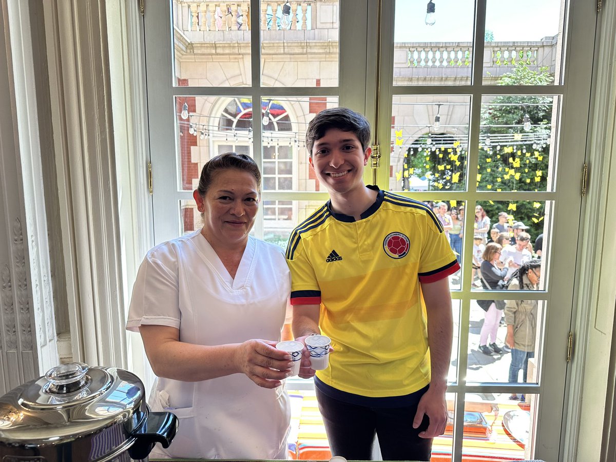ColombiaEmbUSA's tweet photo. It is a wrap but not over! We loved welcoming today’s 9000 visitors! Visit us again, starting May 2023, we're launching #ColombiaOpenHouse the last Friday of every month. Bookings will be available via our website from May 11th. Follow us for more updates! https://t.co/7Oj2cYZXPf