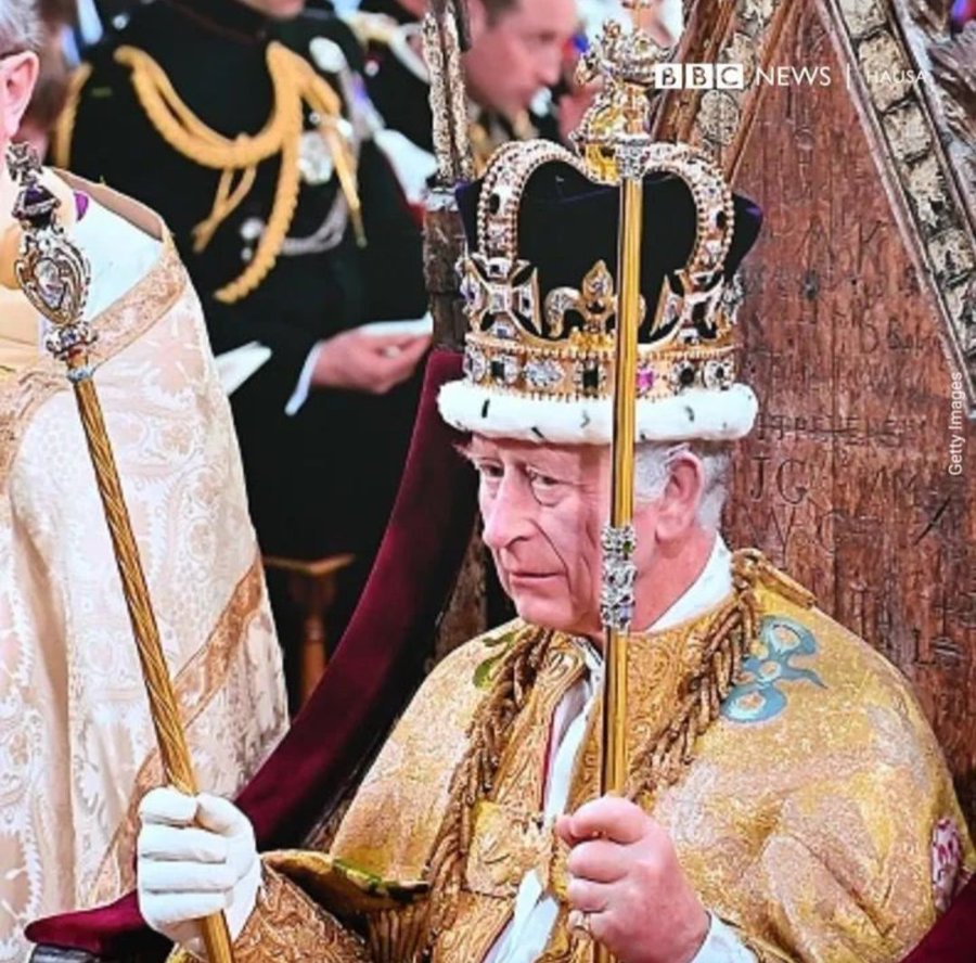 atpburke's tweet image. Fine I'll do one:

When you were a kid and your Dad wanted better reception on the TV: