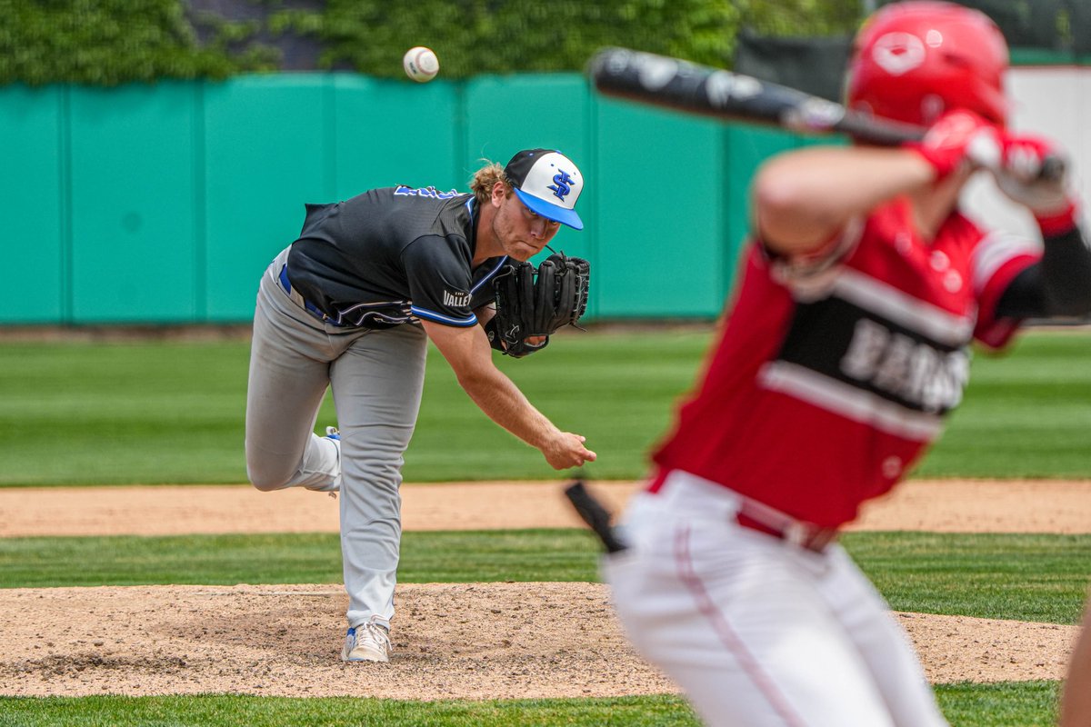 IndStBaseball's tweet photo. .@ConnorFenlong becomes the first ISU pitcher with two CG shutouts in the same season since 2016 as ISU secures series win over the Braves
Fenlong and @mattjachec9 become the first ISU pitchers to post back-to-back complete game wins since 2019
https://t.co/cmT2FvKhDs
#MarchOn https://t.co/qUxCXtZ7Qy