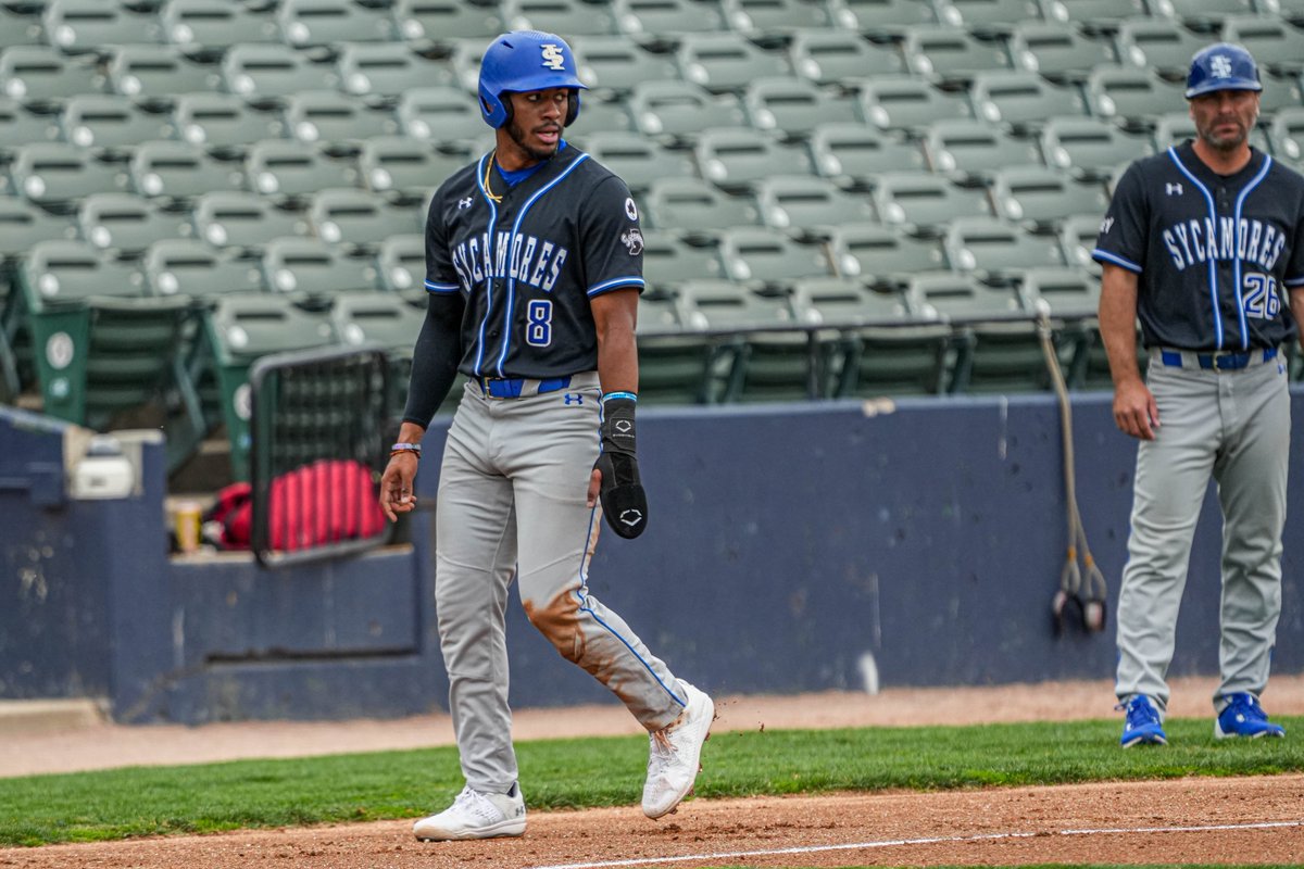 IndStBaseball's tweet photo. .@ConnorFenlong becomes the first ISU pitcher with two CG shutouts in the same season since 2016 as ISU secures series win over the Braves
Fenlong and @mattjachec9 become the first ISU pitchers to post back-to-back complete game wins since 2019
https://t.co/cmT2FvKhDs
#MarchOn https://t.co/qUxCXtZ7Qy