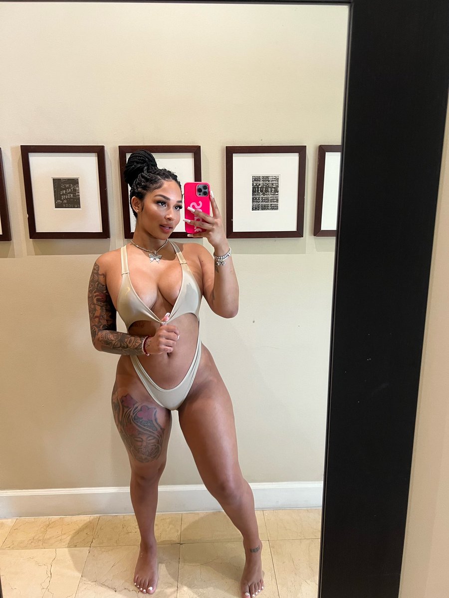 Kaycurlzzz_ tweet media