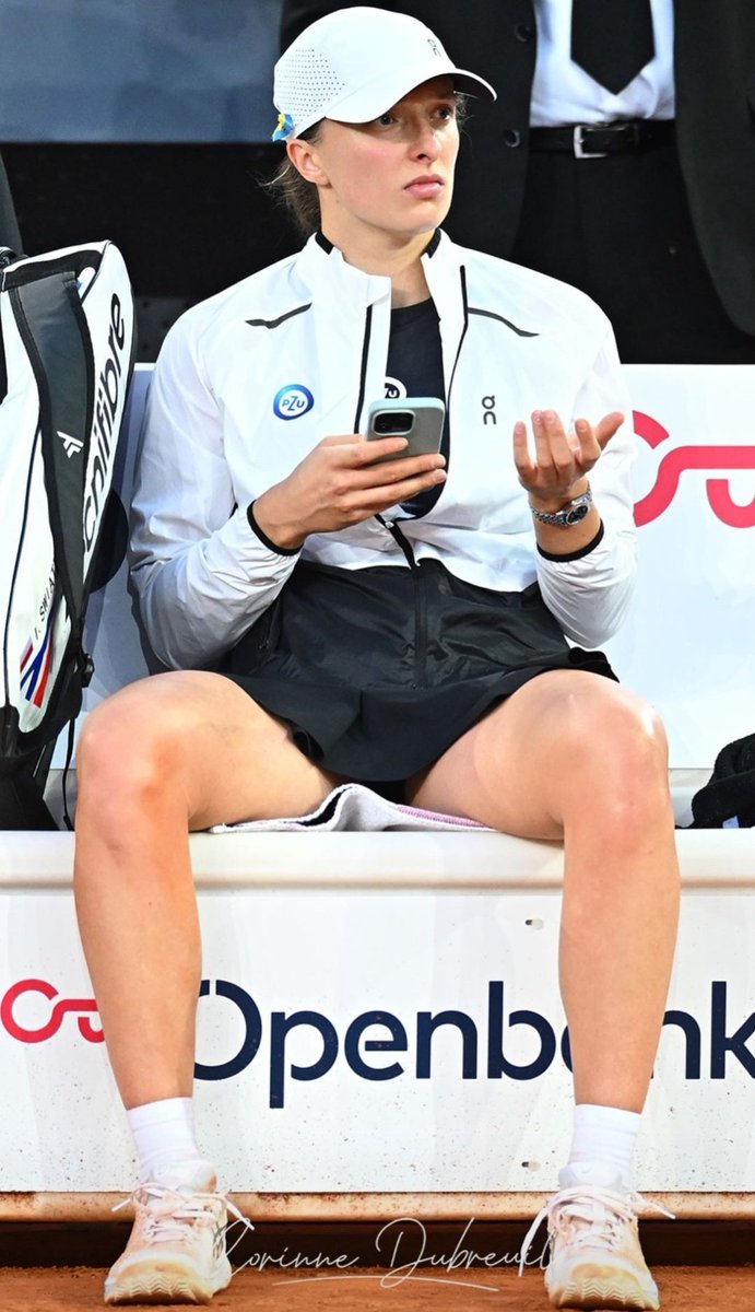 _eki__12's tweet image. Every time i open Twitter after Iga's matches, I'm like: 

#igaswiatek #teamswiatek