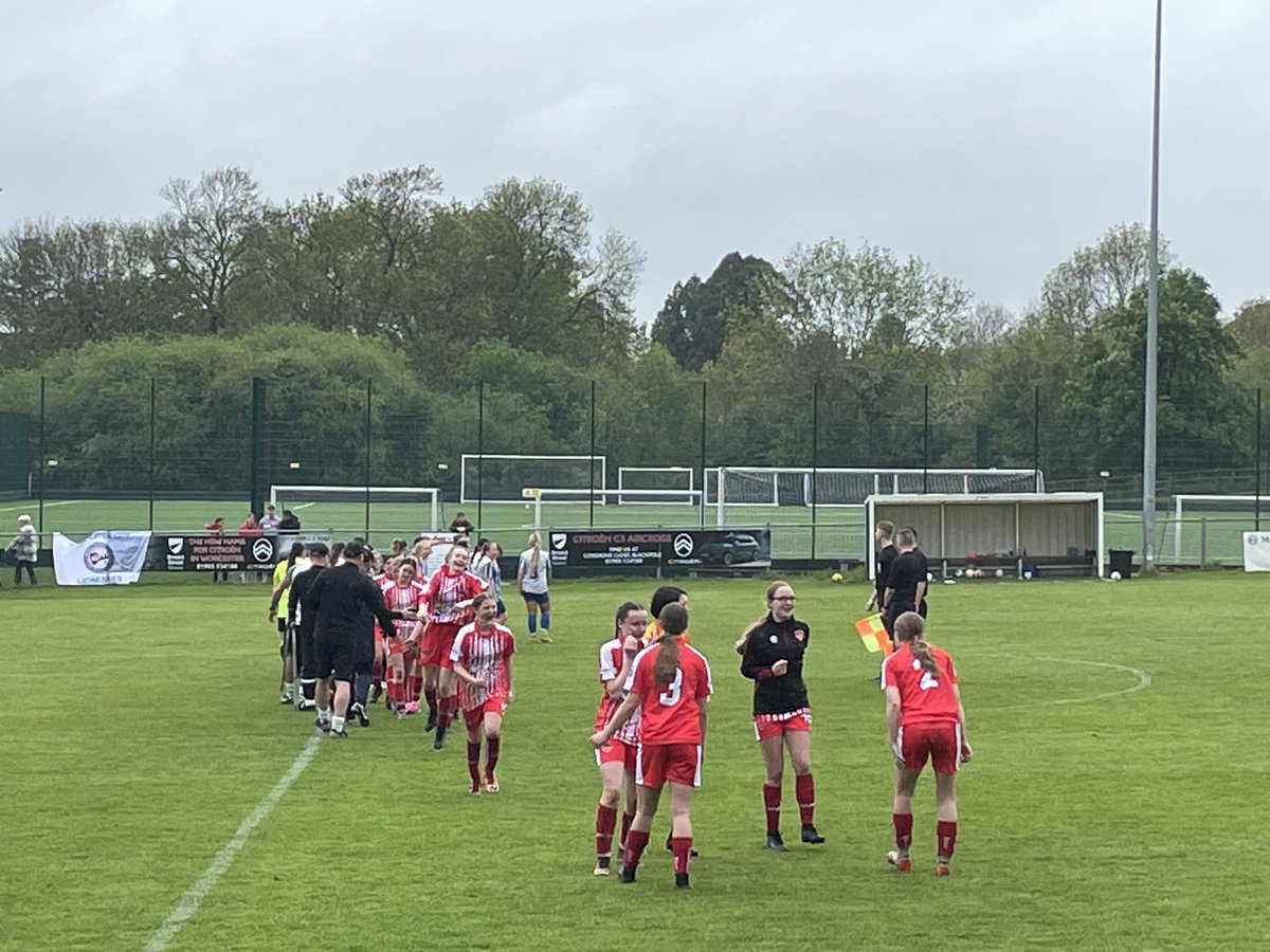 CobrasGirlsFC's tweet photo. A great win today for the girls, an exciting game in terribly wet weather. Amazing individual performances and four great goals that ended in a 4-2 win. Cup winners for the 3rd consecutive year.  Thoroughly deserved. 🏆👏 @BromStandard #WorcestershireHour https://t.co/rj069NeZVw