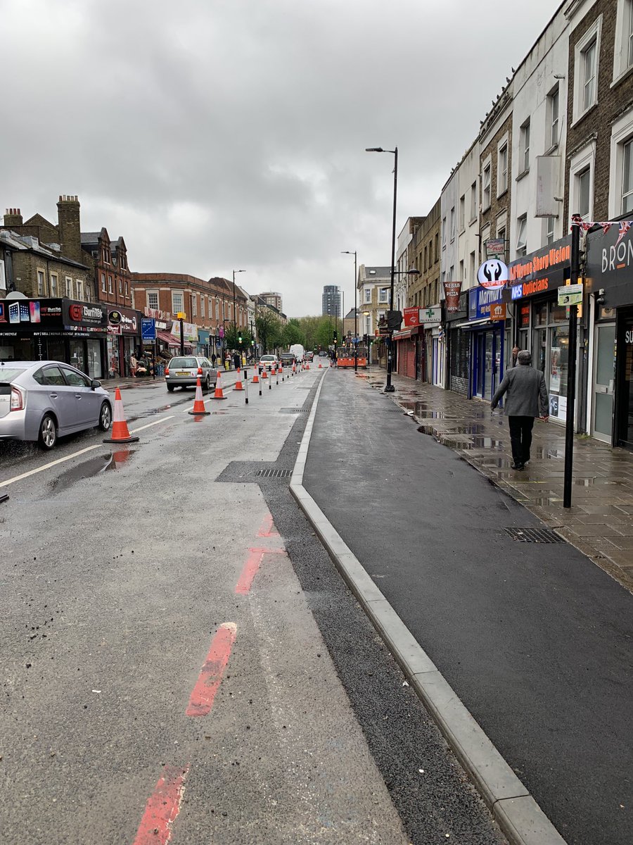 Seven Sisters Road is beginning to look a bit less like a racing track &amp; more like a place to go shopping. Double the pavement room near the Post Office &amp; a protected cycle lane. #Cycleway50 (Not open yet)