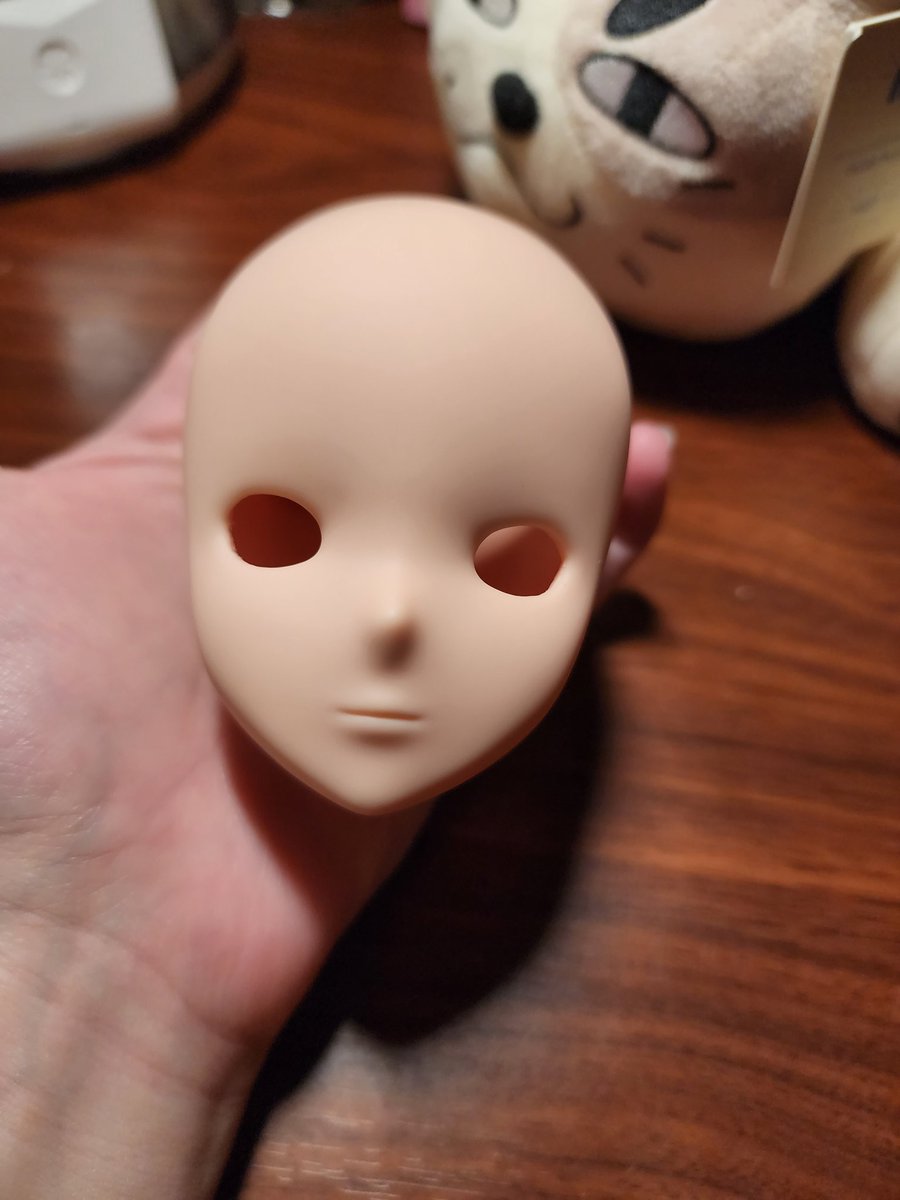 Blueefir3's tweet image. Y'all I finally did some 'art' look at this #smardoll I painted! It's Meldikai, Eiras Husband!

#bjd #faceup #smartdolls