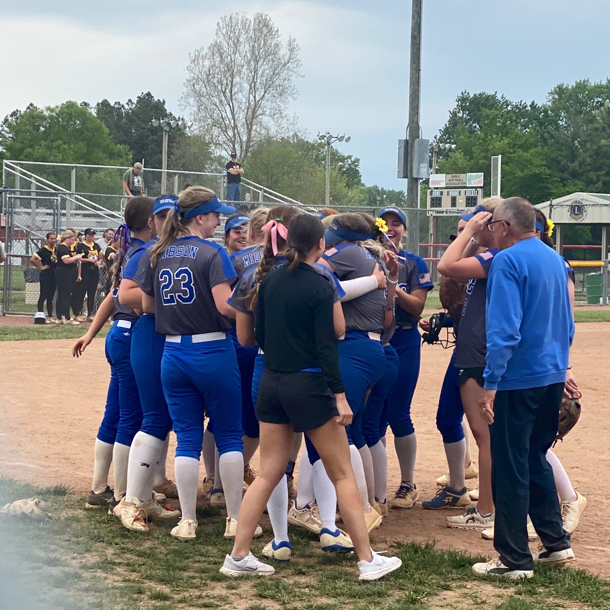 🌪️🌪️💙💙