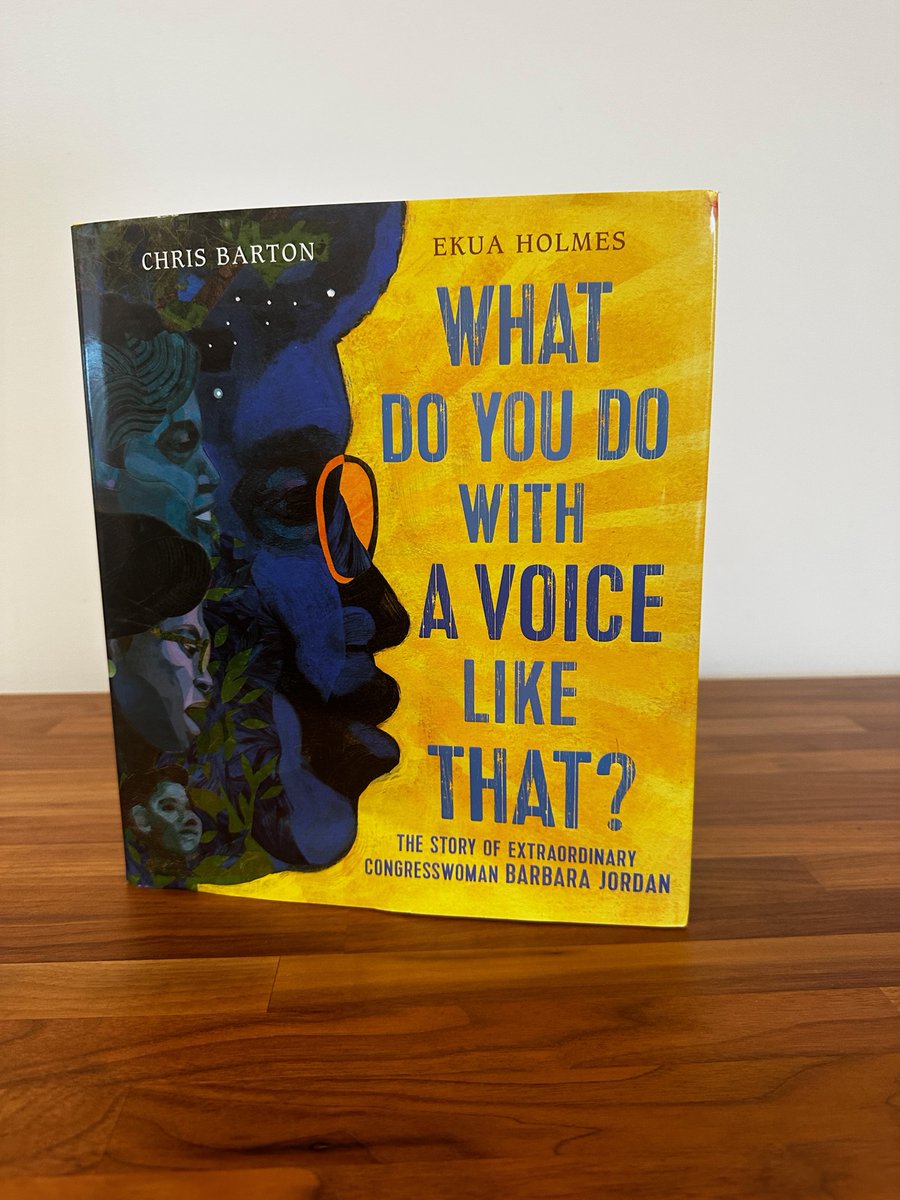 What Do You Do With A Voice Like That? 

It was a pleasure to spend time with grade school educators & superintendents at the @Scholastic  offices to read-aloud one of the books featured in their Rising Voices collection. This one is by @Bartography, illustrated by Ekua Holmes 📚