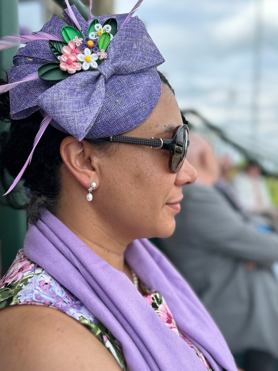 Next up: wearable quilling. Nine hours in and my quilled fascinator is still going strong. Mod podge for the win. #diy #quilledfascinator #quilling #artist #oneofakind #fashion #derby #modpodge #plaidcrafts #kyderby