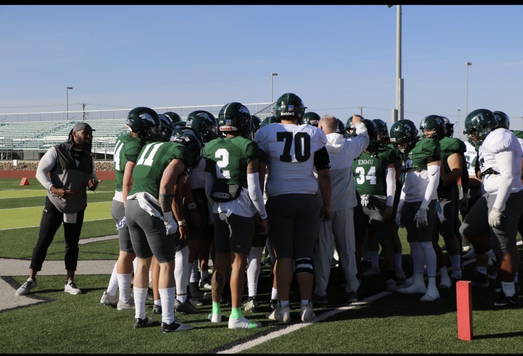 1hunnidwill's tweet photo. AG2G!!! After great conversations with @jordaan_17, I’m blessed to have earned a offer from Eastern New Mexico University!! https://t.co/GX7E0QwiQ4