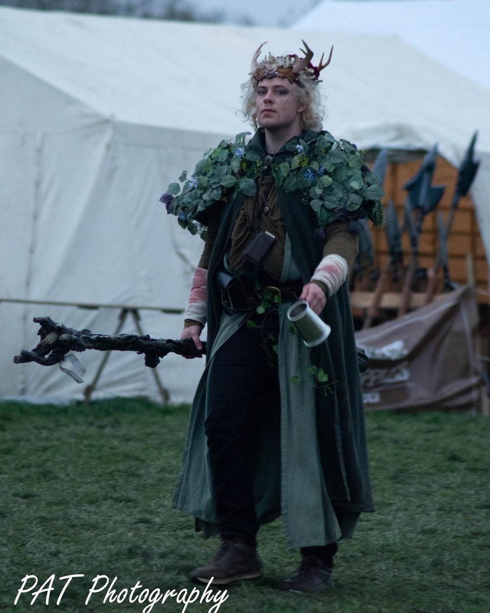 ⚔️Larp Ghost⚔️ tweet media