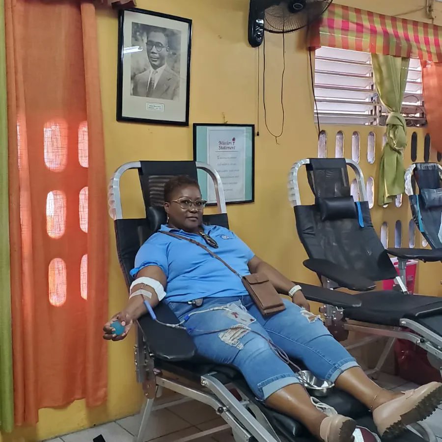 kcpapine's tweet photo. The blood drive was a success.💪❣️
We were glad to participate in this joint project with the Kiwanis Clubs of Constant Spring and North St Andrew.
Special thanks to @gracefoods and the National Blood Transfusion Service.

Each person that donated blood helps 6 children in need. https://t.co/0mNQWSg8Be