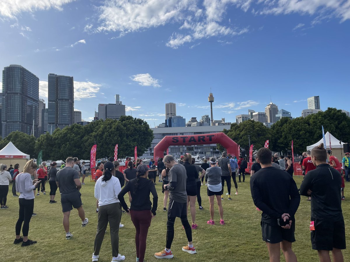 katemcloughlin4's tweet photo. Excited to start the 2023 #MSWalkRunRoll to raise much needed funds to support those living with MS - like my mum! Sydney has put on a cracking morning for the run! @MS_Australia https://t.co/ybgAiJuwyl