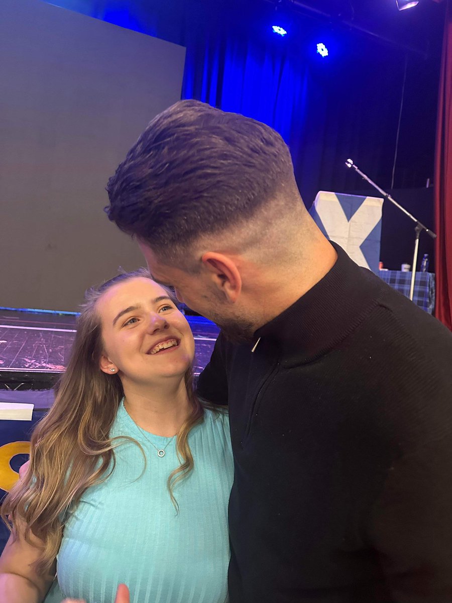CaitlynRodgers1's tweet photo. @George_Oakley23 still coming out for my bday? 🤣💙 https://t.co/jHRX0Uhqw0