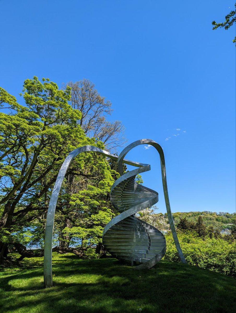EZ_eta's tweet photo. This year I attended, finally in person, the @CSHL  Telomeres &amp; Telomerase Meeting and I am beyond grateful for the opportunity to meet and learn from the incredible and amazing people in this field! 🧬
#CSHLTELO #Telomeres #Collaborations https://t.co/T9W3CrmZNd
